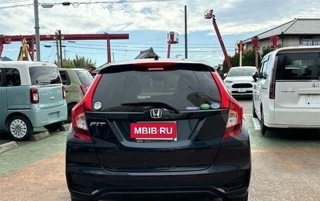 Honda Fit III, 2017 год, 1 192 000 рублей, 5 фотография