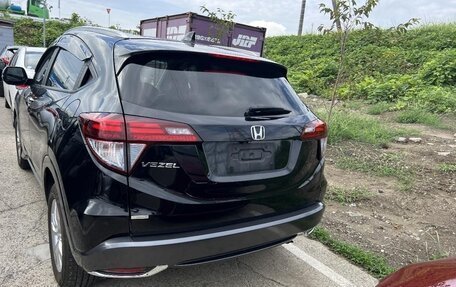 Honda Vezel, 2015 год, 1 800 000 рублей, 15 фотография