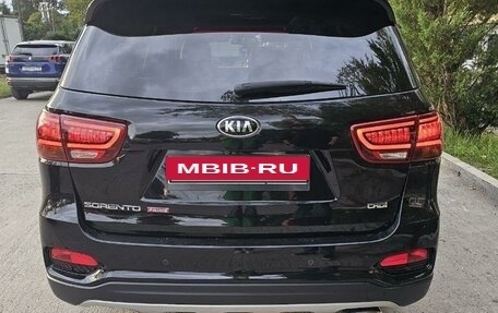 KIA Sorento III Prime рестайлинг, 2018 год, 3 750 000 рублей, 2 фотография