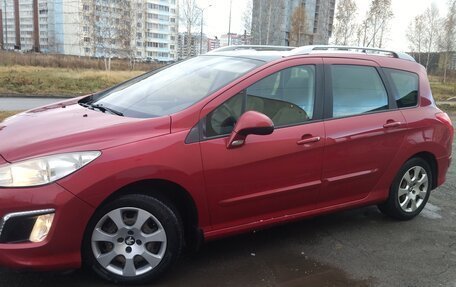 Peugeot 308 II, 2011 год, 645 000 рублей, 2 фотография