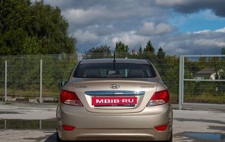 Hyundai Solaris II рестайлинг, 2011 год, 970 000 рублей, 20 фотография