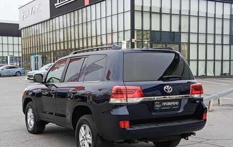 Toyota Land Cruiser 200, 2018 год, 9 819 000 рублей, 7 фотография