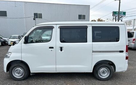 Toyota Lite Ace VI, 2020 год, 1 980 000 рублей, 4 фотография