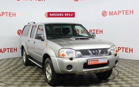 Nissan NP300, 2010 год, 1 260 000 рублей, 3 фотография