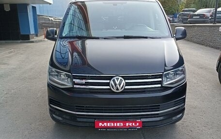 Volkswagen Multivan T6 рестайлинг, 2019 год, 3 980 000 рублей, 1 фотография