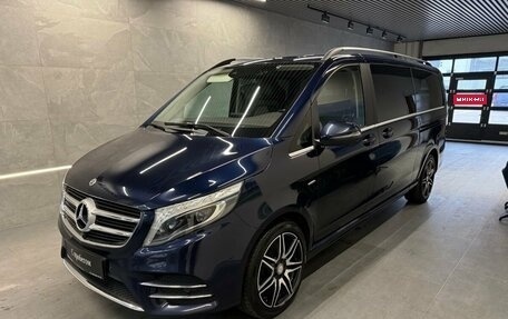 Mercedes-Benz V-Класс, 2017 год, 5 950 000 рублей, 1 фотография