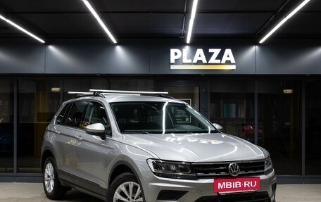 Volkswagen Tiguan II, 2020 год, 2 599 000 рублей, 2 фотография