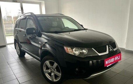 Mitsubishi Outlander III рестайлинг 3, 2008 год, 1 080 000 рублей, 3 фотография