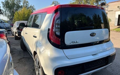 KIA Soul II рестайлинг, 2018 год, 1 699 999 рублей, 2 фотография