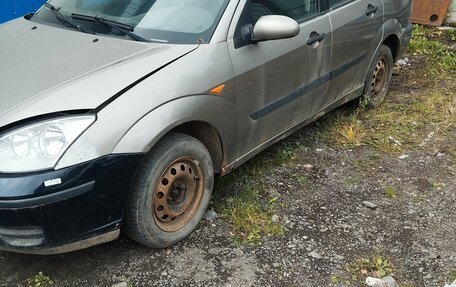 Ford Focus IV, 2004 год, 242 000 рублей, 2 фотография