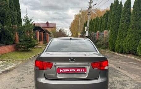 KIA Cerato III, 2010 год, 685 000 рублей, 3 фотография