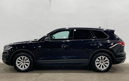 Volkswagen Touareg III, 2018 год, 4 750 000 рублей, 8 фотография