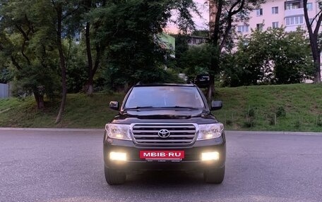 Toyota Land Cruiser 200, 2008 год, 3 200 000 рублей, 2 фотография