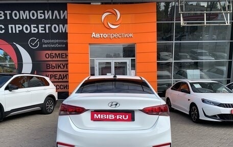 Hyundai Solaris II рестайлинг, 2017 год, 999 000 рублей, 6 фотография