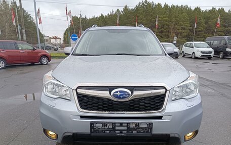 Subaru Forester, 2015 год, 2 109 000 рублей, 2 фотография