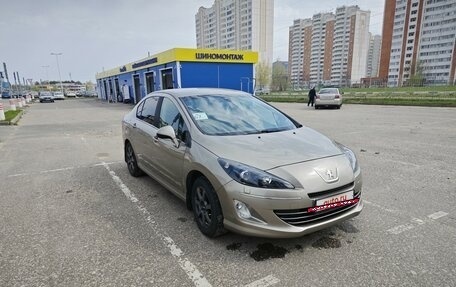 Peugeot 408 I рестайлинг, 2013 год, 700 000 рублей, 3 фотография