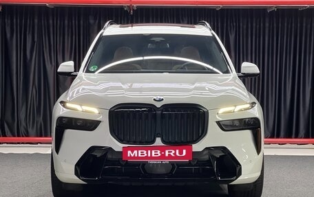 BMW X7, 2023 год, 18 000 000 рублей, 3 фотография