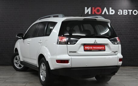 Mitsubishi Outlander III рестайлинг 3, 2010 год, 1 430 000 рублей, 6 фотография