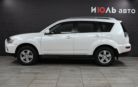 Mitsubishi Outlander III рестайлинг 3, 2010 год, 1 430 000 рублей, 8 фотография