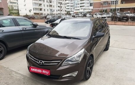 Hyundai Solaris II рестайлинг, 2014 год, 1 000 000 рублей, 13 фотография