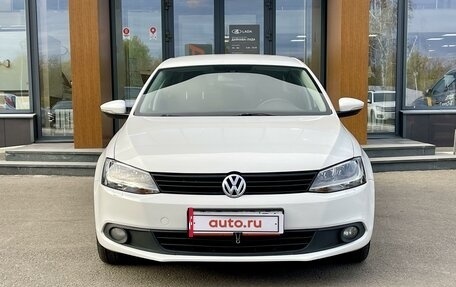 Volkswagen Jetta VI, 2014 год, 900 000 рублей, 2 фотография