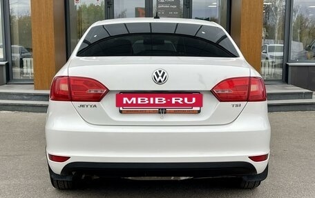 Volkswagen Jetta VI, 2014 год, 900 000 рублей, 6 фотография