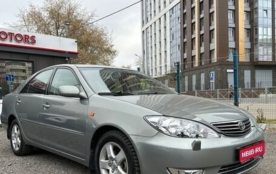 Toyota Camry V40, 2005 год, 1 050 000 рублей, 1 фотография