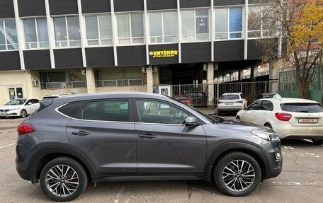 Hyundai Tucson III, 2019 год, 2 450 000 рублей, 4 фотография