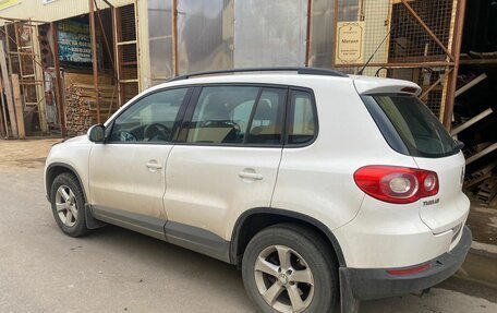 Volkswagen Tiguan I, 2011 год, 1 200 000 рублей, 3 фотография