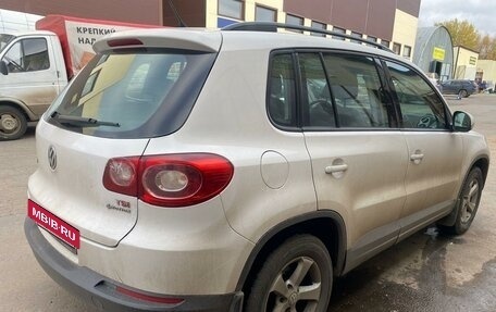 Volkswagen Tiguan I, 2011 год, 1 200 000 рублей, 4 фотография