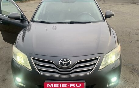 Toyota Camry, 2011 год, 1 600 000 рублей, 1 фотография