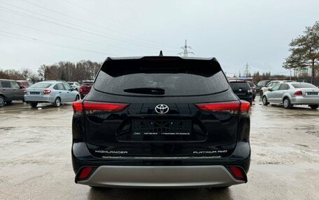 Toyota Highlander, 2022 год, 7 800 000 рублей, 6 фотография