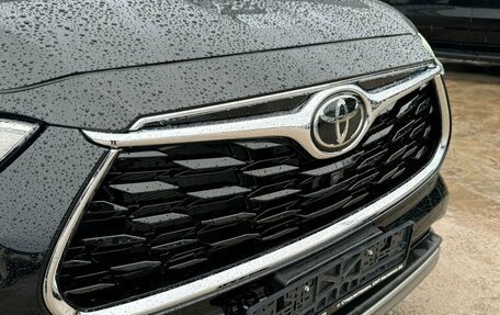 Toyota Highlander, 2022 год, 7 800 000 рублей, 12 фотография