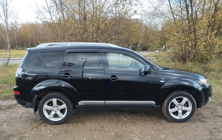 Mitsubishi Outlander III рестайлинг 3, 2007 год, 1 350 000 рублей, 6 фотография