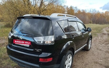 Mitsubishi Outlander III рестайлинг 3, 2007 год, 1 350 000 рублей, 5 фотография