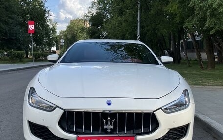 Maserati Ghibli, 2017 год, 3 600 000 рублей, 1 фотография