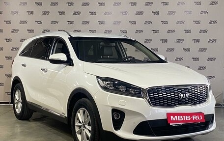 KIA Sorento III Prime рестайлинг, 2018 год, 2 800 000 рублей, 3 фотография