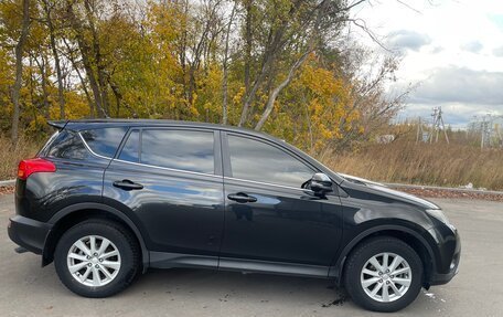 Toyota RAV4, 2013 год, 2 030 000 рублей, 2 фотография