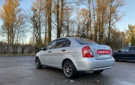 Hyundai Verna II, 2008 год, 590 000 рублей, 3 фотография