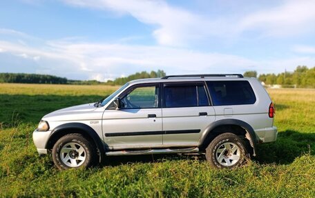 Mitsubishi Montero Sport, 2002 год, 730 000 рублей, 2 фотография