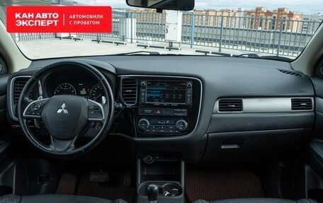 Mitsubishi Outlander III рестайлинг 3, 2013 год, 1 737 893 рублей, 9 фотография