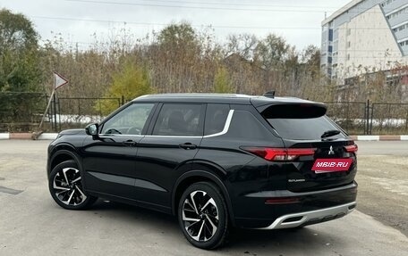 Mitsubishi Outlander, 2023 год, 4 590 000 рублей, 9 фотография