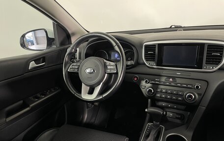 KIA Sportage IV рестайлинг, 2019 год, 2 399 000 рублей, 15 фотография