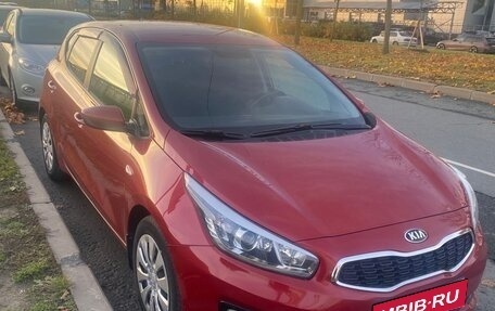 KIA cee'd III, 2015 год, 1 380 000 рублей, 2 фотография