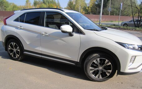 Mitsubishi Eclipse Cross, 2019 год, 2 260 000 рублей, 7 фотография