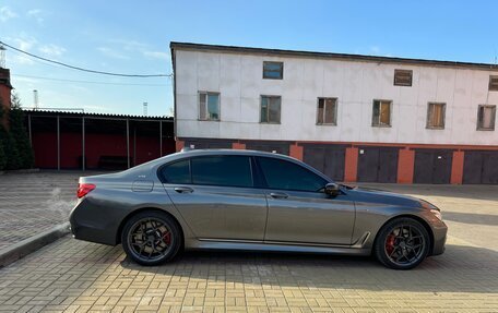 BMW 7 серия, 2017 год, 8 100 000 рублей, 19 фотография