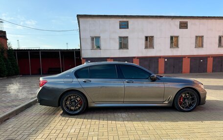 BMW 7 серия, 2017 год, 8 100 000 рублей, 20 фотография