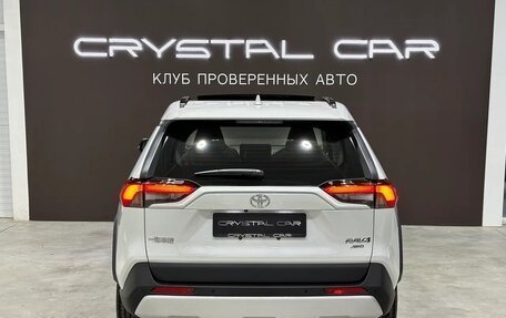 Toyota RAV4, 2024 год, 4 500 000 рублей, 5 фотография