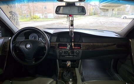 BMW 5 серия, 2003 год, 1 175 000 рублей, 20 фотография