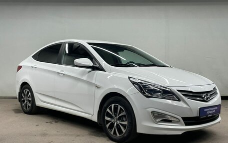 Hyundai Solaris II рестайлинг, 2015 год, 1 170 000 рублей, 2 фотография